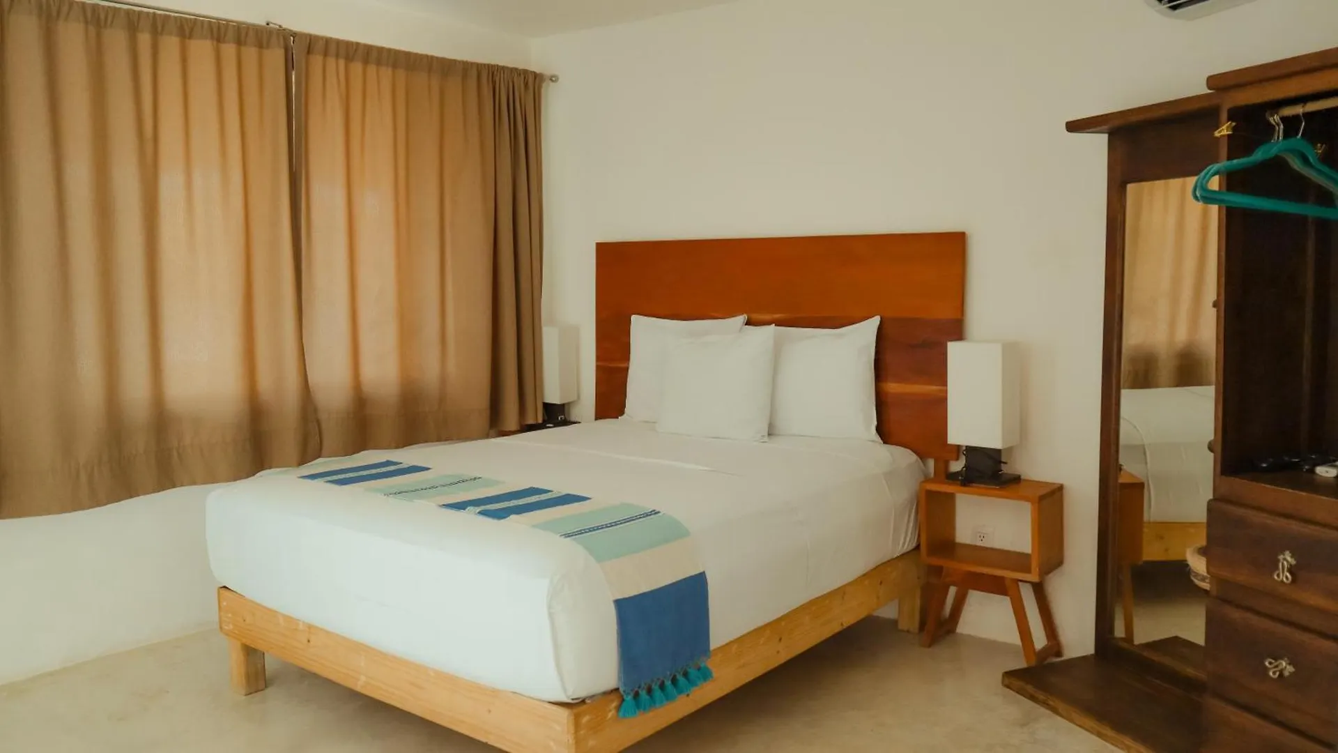 Royal Palm Bacalar Cabanas & Lagoon Club
