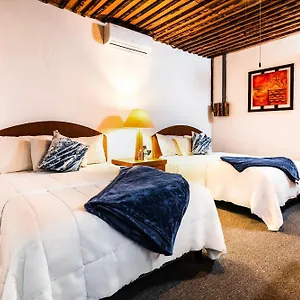 Capital O Del Pescador, Cabos Bed & Breakfast Cabo San Lucas